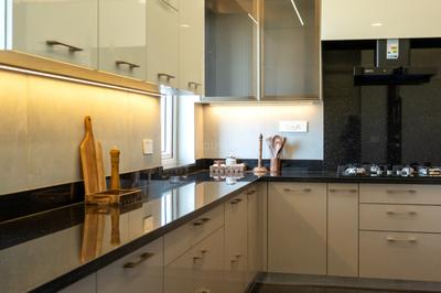 Kitchen Image of 2400 Sq.ft 4 BHK Villa for sale in Adityaram Palace City Royal, Panaiyur, Sholinganallur Chennai for Rs. 47760000