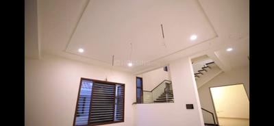 Hall Image of 5000 Sq.ft 4 BHK Independent House for sale in Uthandi Chennai for Rs. 60000000