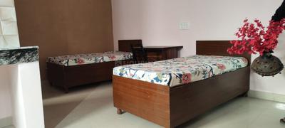 Bedroom Image of Apna niwas pg  in Sector 125, Noida