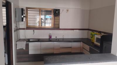 Kitchen Image of 1100 Sq.ft 3 BHK Apartment / Flat for rent in Amit Bloomfield Apartment, Ambegaon Budruk Pune for Rs. 32000