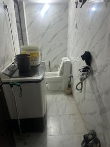 Bathroom Image of 1080 Sq.ft 4 BHK Builder Floor for sale in Pandav Nagar New Delhi for Rs. 8200000