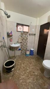 Bathroom Image of 1285 Sq.ft 3 BHK Apartment / Flat for sale in Alambagh Lucknow for Rs. 6500000