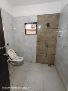 Bathroom Image of 1500 Sq.ft 3 BHK Independent House for rent in Gotri Vadodara for Rs. 21000