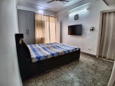 Bedroom Image of 950 Sq.ft 2 BHK Apartment / Flat for sale in SS Group Housing, Shalimar Garden Ghaziabad for Rs. 5500000