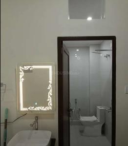 Bathroom Image of 1650 Sq.ft 3 BHK Apartment / Flat for rent in Aisshpra Paalm Paradise Phase 1, Sahara Estate Gorakhpur for Rs. 22000