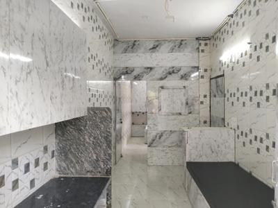 Living Room Image of 601 Sq.ft 1 BHK Builder Floor for rent in Geeta Colony New Delhi for Rs. 10000