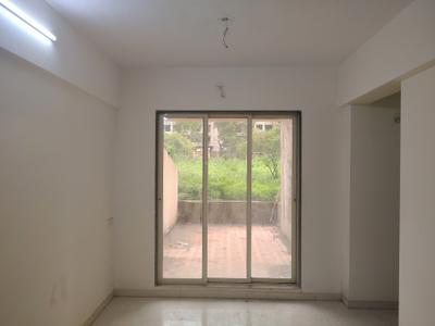 Living Room Image of 930 Sq.ft 2 BHK Apartment / Flat for rent in DSS Mahavir Estella, Kasarvadavali Thane for Rs. 24000