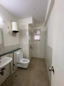 Bathroom Image of 1711 Sq.ft 3 BHK Apartment / Flat for rent in Jaypee Klassic , Sector 129 Noida for Rs. 15000