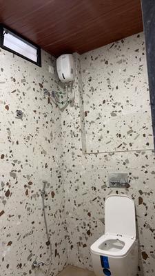 Bathroom Image of 600 Sq.ft 1 BHK Apartment / Flat for rent in Sakar Elite Apex, Mahalakshmi Nagar Indore for Rs. 21500