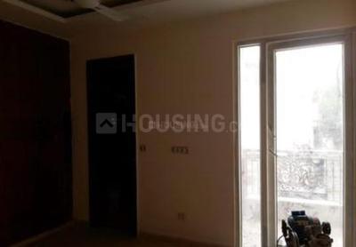 Bedroom Image of 950 Sq.ft 2 BHK Builder Floor for rent in Sant Nagar New Delhi for Rs. 32000