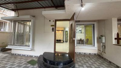 Main Entrance Image of 2000 Sq.ft 3.5 BHK Apartment / Flat for rent in Undri Pune for Rs. 40000