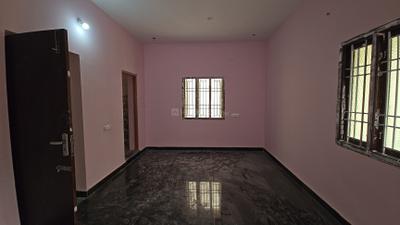 Bedroom Image of 1700 Sq.ft 3 BHK Duplex for sale in Maraimalai Nagar Chennai for Rs. 8175000