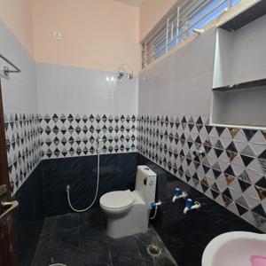 Bathroom Image of 1250 Sq.ft 2 BHK Independent House for rent in Bama Nagar Madurai for Rs. 15000