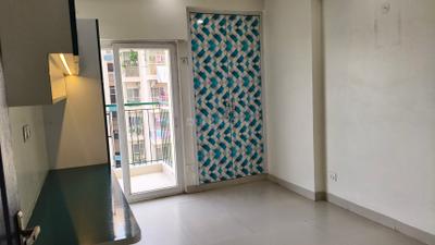 Kitchen Image of 2000 Sq.ft 4 BHK Apartment / Flat for rent in Trident Embassy, Noida Extension Greater Noida for Rs. 50000