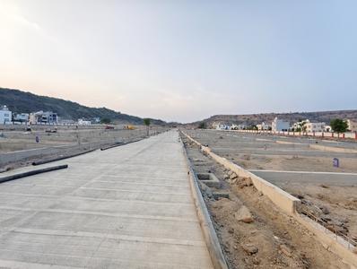 Image of 1400 Sq.ft Residential Plot / Land for sale in Vishal Nivaan Meadows, Kesnand, Pune for Rs. 9380000