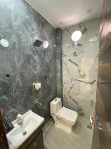 Bathroom Image of 1250 Sq.ft 3 BHK Builder Floor for sale in Rajouri Garden New Delhi for Rs. 25000000
