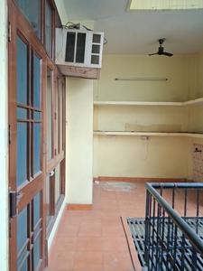 Bedroom Two Image of 3400 Sq.ft 3.5 BHK Independent House for rent in Sector 46 Noida for Rs. 52000