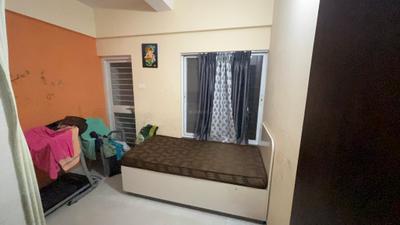 Bedroom Image of 950 Sq.ft 2 BHK Apartment / Flat for sale in H B Verdant Park, Kiwale Pune for Rs. 8500000
