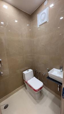Image of 900 Sq.ft 3 BHK Builder Floor for sale in Dwarka Mor, New Delhi for Rs. 11200000