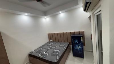Bedroom Image of 270 Sq.ft 1 RK Independent House for rent in DLF Phase 3 Gurgaon for Rs. 15000