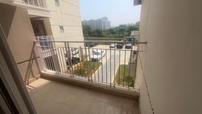 Balcony Image of 900 Sq.ft 2 BHK Apartment / Flat for rent in GLS Avenue 81, Sector 81 Gurgaon for Rs. 20000