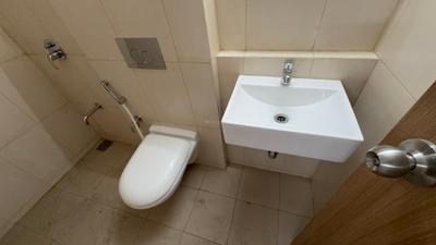 Image of 1500 Sq.ft 3 BHK Apartment / Flat for rent in Godrej Emerald, Thane West, Thane for Rs. 38000