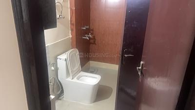 Image of 1000 Sq.ft 2 BHK Apartment / Flat for sale in Nimbus Express Park View I, Chi V, Greater Noida for Rs. 7200000