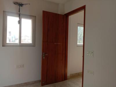 Bedroom Image of 950 Sq.ft 2 BHK Builder Floor for sale in Lajpat Nagar New Delhi for Rs. 25000000