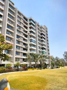 Image of 2800 Sq.ft 4 BHK Apartment / Flat for sale in Jhaveri Silver Lake Vista, New Rani Bagh, Indore for Rs. 26000000