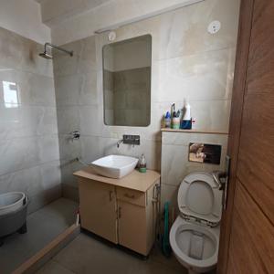 Image of 1800 Sq.ft 3.5 BHK Builder Floor for rent in BPTP Astaire Garden Floors, Sector 70A, Gurgaon for Rs. 70000