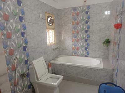 Bathroom Image of 1000 Sq.ft 2 BHK Apartment / Flat for sale in Lake Town Kolkata for Rs. 5000000