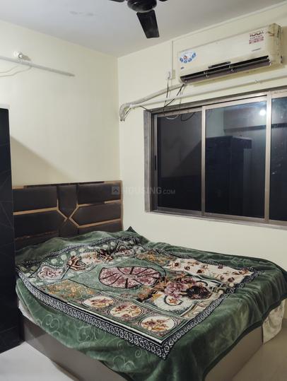 Kitti college Bedroom 1