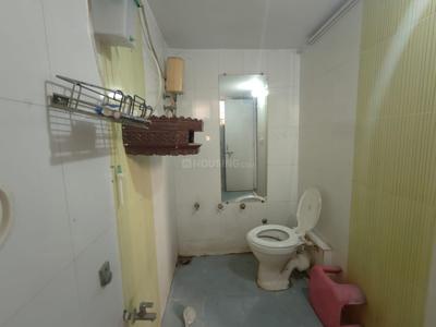 Bathroom Image of 3492 Sq.ft 5 BHK Independent House for sale in Thaltej Ahmedabad for Rs. 35000000