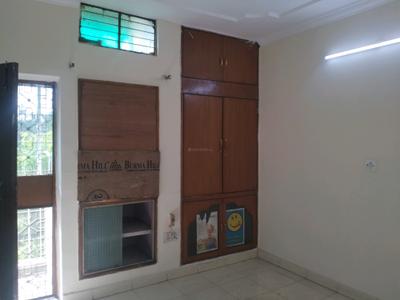 Bedroom Image of 1150 Sq.ft 2 BHK Apartment / Flat for sale in Paschim Vihar New Delhi for Rs. 13000000