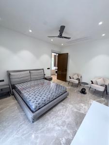 Bedroom Image of 2700 Sq.ft 4 BHK Builder Floor for sale in Anand Vihar New Delhi for Rs. 60000000