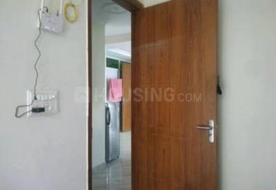 Bedroom Image of 690 Sq.ft 2 BHK Builder Floor for sale in Jamia Nagar New Delhi for Rs. 6000000