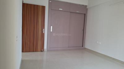 Bedroom Image of 2000 Sq.ft 3 BHK Apartment / Flat for sale in Amrapali Heartbeat City IV, Sector 107 Noida for Rs. 22500000