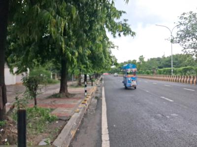 Image of 300 Sq.ft Residential Plot / Land for sale in Sector 92, Noida for Rs. 74000000