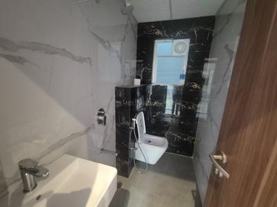 Bathroom Image of 1390 Sq.ft 3 BHK Apartment / Flat for rent in Jayanti Nagari VII Wing E F, Besa Nagpur for Rs. 29000