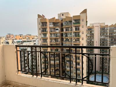 Balcony Image of 1275 Sq.ft 2.5 BHK Apartment / Flat for rent in Gardenia Square, Crossings Republik Ghaziabad for Rs. 20000