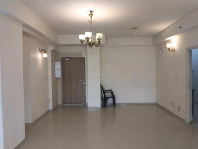 Living Room Image of 1700 Sq.ft 3 BHK Apartment / Flat for sale in DLF Capital Greens Phase 1 And 2, Karampura New Delhi for Rs. 32500000