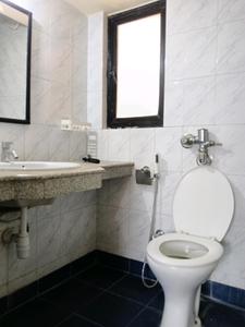 Bedroom One Image of 880 Sq.ft 2 BHK Apartment / Flat for sale in Hiranandani Villa Grand, Hiranandani Estate Thane for Rs. 14500000