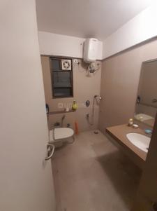 Bathroom Image of 1650 Sq.ft 3 BHK Apartment / Flat for sale in Kool Homes Solitaire, Kondhwa Pune for Rs. 12000000