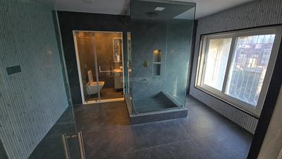 Duplex Heights Bathroom Two 3