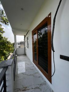 Balcony Image of 2250 Sq.ft 3 BHK Builder Floor for sale in Sector 8 Faridabad for Rs. 23500000