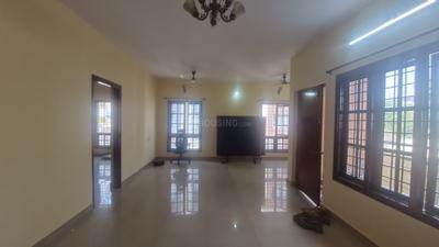 Living Room Image of 1600 Sq.ft 3 BHK Apartment / Flat for rent in Koramangala Bengaluru for Rs. 60000