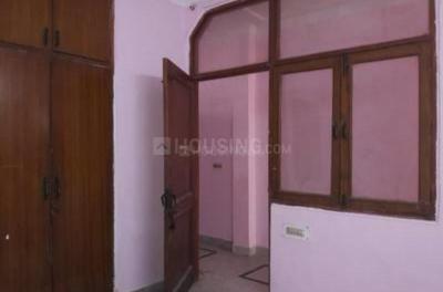 Bedroom Image of 900 Sq.ft 2 BHK Builder Floor for sale in Sant Nagar New Delhi for Rs. 11500000