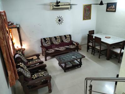 Hall Image of 1200 Sq.ft 3 BHK Duplex for rent in Narayan Gardens, New Alkapuri Vadodara for Rs. 50000