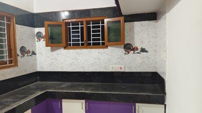 Kitchen Image of 1370 Sq.ft 2 BHK Independent House for rent in Narasingam Madurai for Rs. 25000