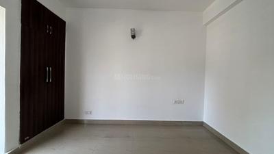 Bedroom Image of 1080 Sq.ft 2.5 BHK Apartment / Flat for sale in Nimbus The Hyde Park, Sector 78 Noida for Rs. 11900000